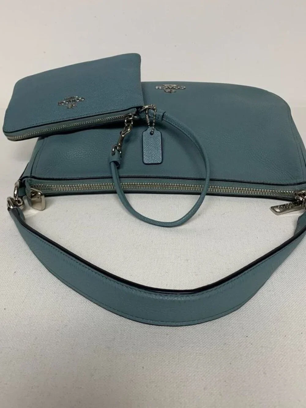 Coach blue leather shoulder bag